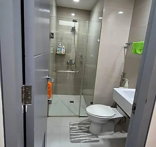 Hotel A&g Condotel Right Across Naia T3 *